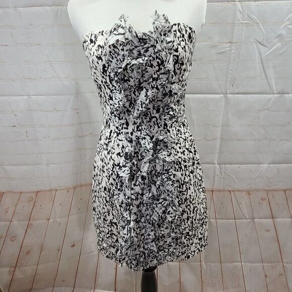 cynthia Steffe strapless short dress with ruffles - Picture 13 of 15